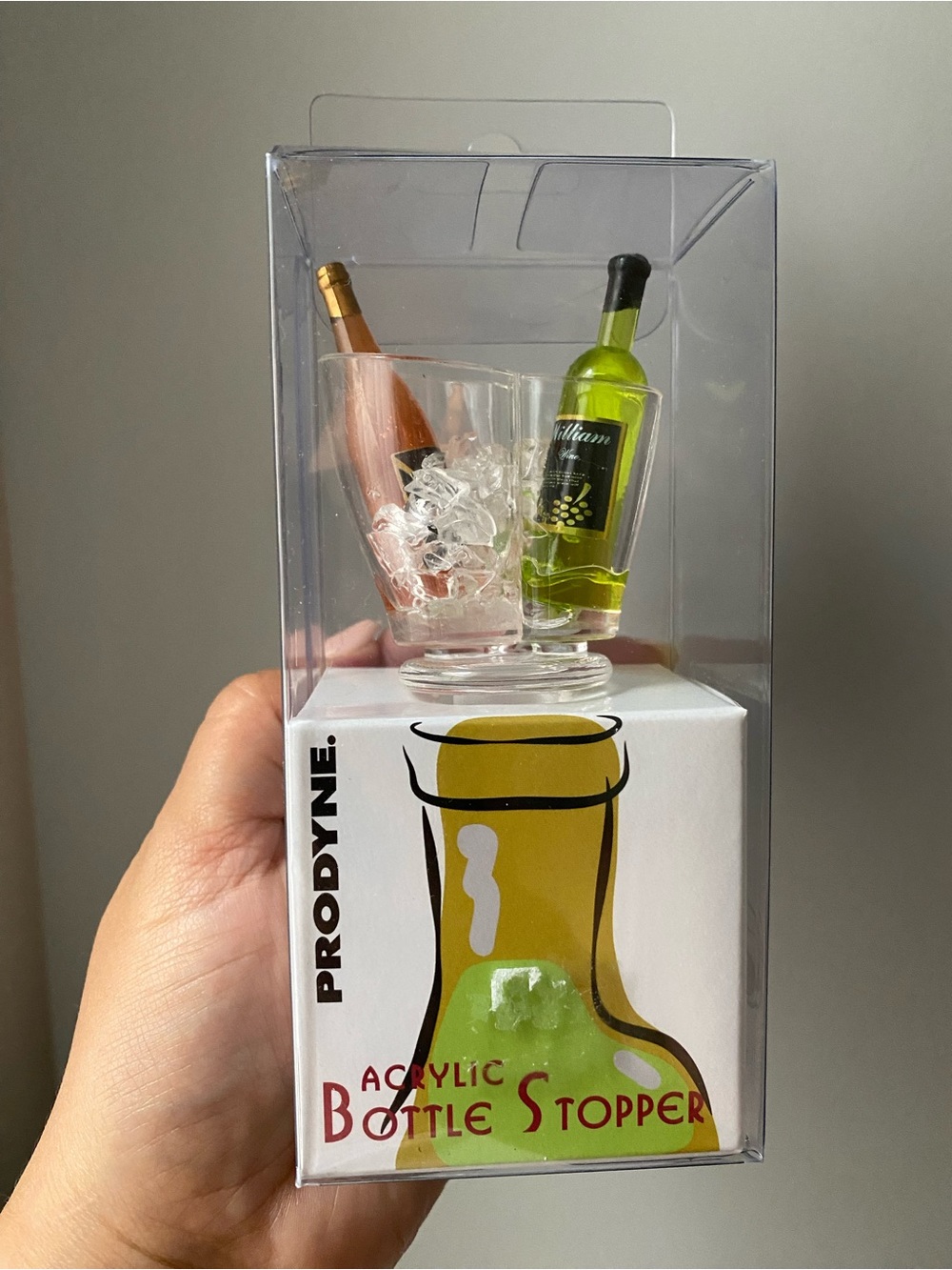 PRODYNE ACRYLIC BOTTLE STOPPER CHAMPAGNE WINE STOPPER CUTE NEW